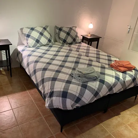 Maison D'hotes Bed & Breakfast 3*