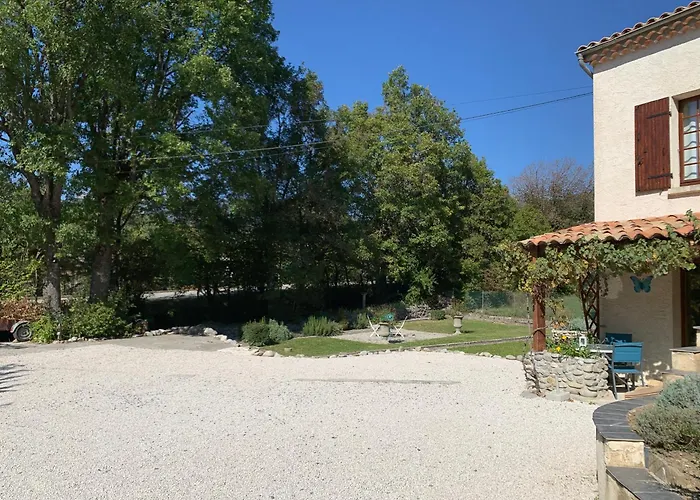 Maison D'hotes Bed & Breakfast 3*